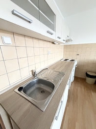 Pronájem bytu 2+kk v družstevním vlastnictví 43 m², Osek
