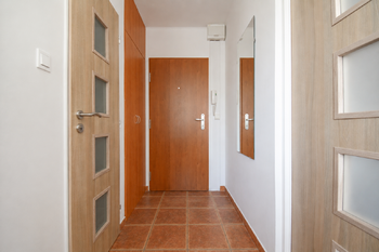 Prodej bytu 1+1 v osobním vlastnictví 34 m², Hradec Králové