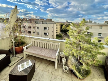 Pronájem bytu 2+kk v osobním vlastnictví 48 m², Praha 4 - Nusle