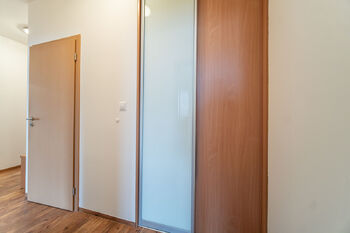 Pronájem bytu 3+kk v osobním vlastnictví 65 m², Praha 10 - Uhříněves