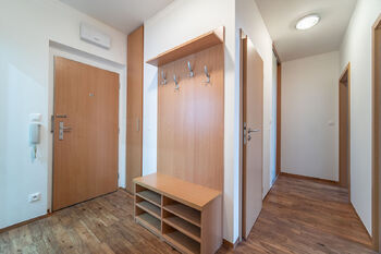 Pronájem bytu 3+kk v osobním vlastnictví 65 m², Praha 10 - Uhříněves