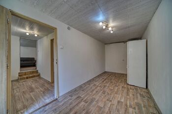 Prodej chaty / chalupy 80 m², Kšely