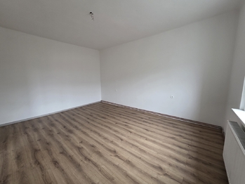 pokoj 2 - Pronájem bytu 2+1 v osobním vlastnictví 65 m², Teplice
