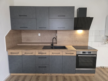 Pronájem bytu 2+1 v osobním vlastnictví 65 m², Teplice