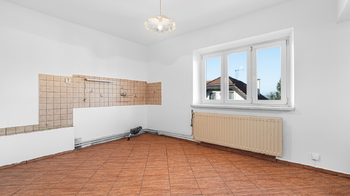 Prodej domu 116 m², Tmaň