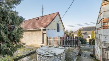 Prodej domu 116 m², Tmaň