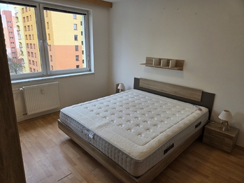 Ložnice - Pronájem bytu 2+kk v osobním vlastnictví 42 m², České Budějovice