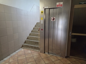Výtah - Pronájem bytu 2+kk v osobním vlastnictví 42 m², České Budějovice