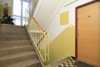 Vstup do bytu - Prodej bytu 4+1 v osobním vlastnictví 83 m², Karlovy Vary