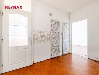 Prodej bytu 2+1 v osobním vlastnictví 55 m², Hostomice