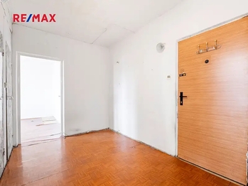 Prodej bytu 2+1 v osobním vlastnictví 55 m², Hostomice