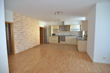 Pronájem bytu 3+kk v osobním vlastnictví 77 m², Slaný