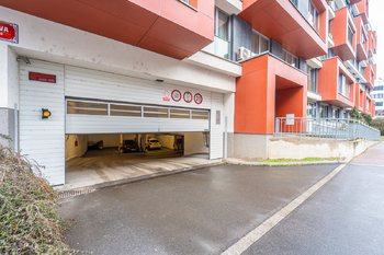 Prodej bytu 1+kk v osobním vlastnictví 36 m², Praha 8 - Libeň