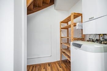 Technická místnost bytu - Pronájem bytu 6 a více v osobním vlastnictví 200 m², Praha 7 - Bubeneč