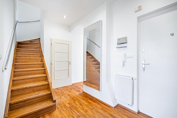 Pronájem bytu 6 a více v osobním vlastnictví 200 m², Praha 7 - Bubeneč