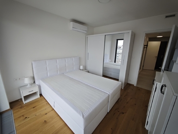 Pronájem bytu 2+kk v osobním vlastnictví 74 m², Brno