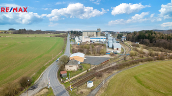 Prodej obchodních prostor 129 m², Milín