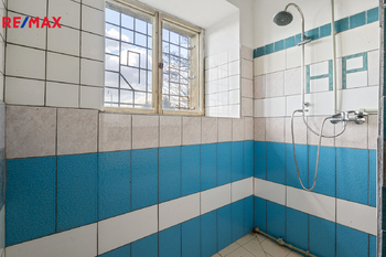 Prodej obchodních prostor 129 m², Milín