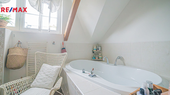 Prodej domu 227 m², Skorkov