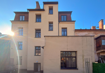 Prodej nájemního domu 620 m², Hronov