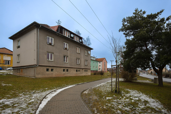 Pronájem bytu 2+1 v osobním vlastnictví 43 m², Tlučná