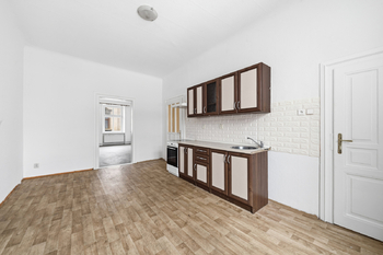 Pronájem bytu 1+1 v osobním vlastnictví 51 m², Hronov