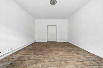 Pronájem bytu 1+1 v osobním vlastnictví 51 m², Hronov