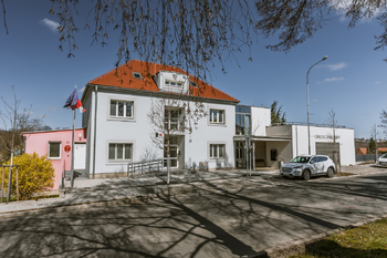 Prodej pozemku 800 m², Zdiby