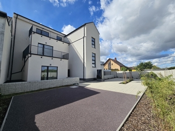 Prodej bytu 2+1 v osobním vlastnictví 128 m², Znojmo