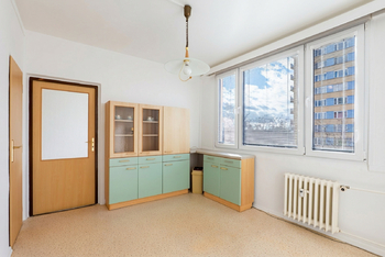 Prodej bytu 3+1 v osobním vlastnictví 76 m², Praha 10 - Malešice