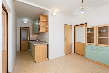 Prodej bytu 3+1 v osobním vlastnictví 76 m², Praha 10 - Malešice