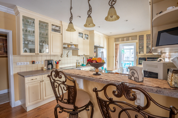 Kuchyně přízemí - Prodej domu 597 m², Tochovice