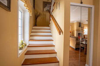 Schodiště  - Prodej domu 597 m², Tochovice