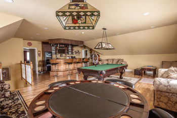 Pánská herna v patře domu  - Prodej domu 597 m², Tochovice