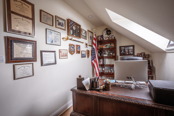 Pracovna v patře domu  - Prodej domu 597 m², Tochovice