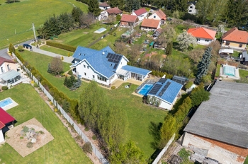 Prodej domu 597 m², Tochovice