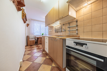 Prodej bytu 2+1 v osobním vlastnictví 61 m², Chomutov