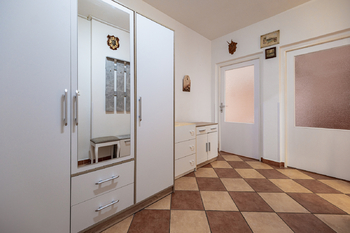 Prodej bytu 2+1 v osobním vlastnictví 61 m², Chomutov