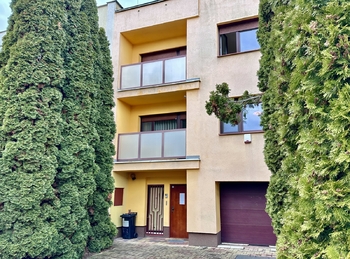 Prodej domu 185 m², Praha 4 - Háje