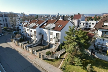 Prodej domu 320 m², Praha 4 - Modřany