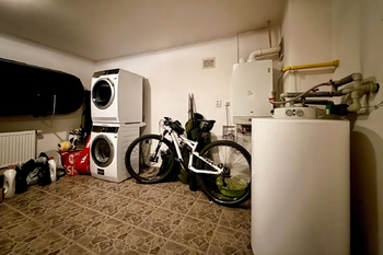 Technická místnost - Prodej domu 320 m², Praha 4 - Modřany