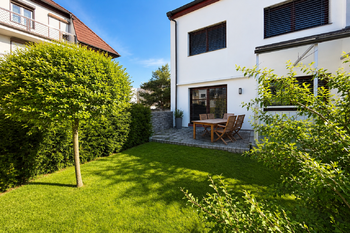 Prodej domu 320 m², Praha 4 - Modřany