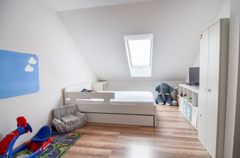 Dětský pokoj - Prodej domu 179 m², Rakvice