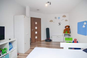 Dětský pokoj - Prodej domu 179 m², Rakvice