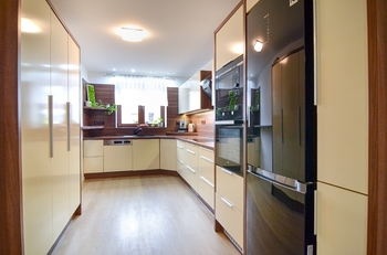 Prodej domu 179 m², Rakvice