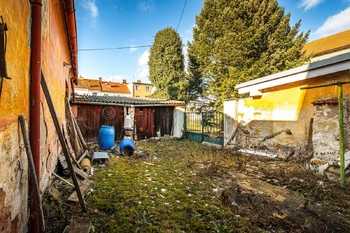 Prodej pozemku 740 m², České Budějovice