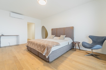 Prodej bytu 2+kk v osobním vlastnictví 99 m², Praha 6 - Břevnov