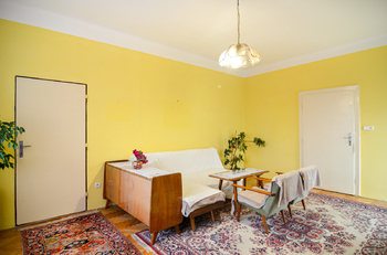 pokoj - Prodej bytu 3+1 v osobním vlastnictví 293 m², Břeclav