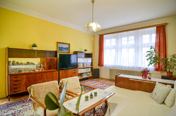 pokoj - Prodej bytu 3+1 v osobním vlastnictví 293 m², Břeclav