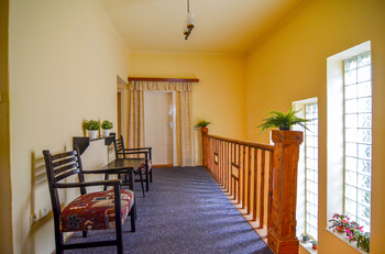 hala - Prodej bytu 3+1 v osobním vlastnictví 293 m², Břeclav